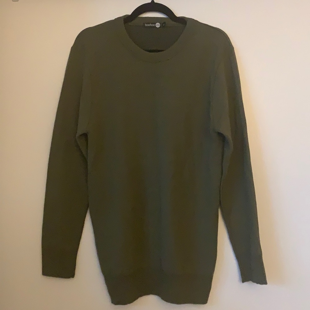 Army green Boohoo men’s sweater
